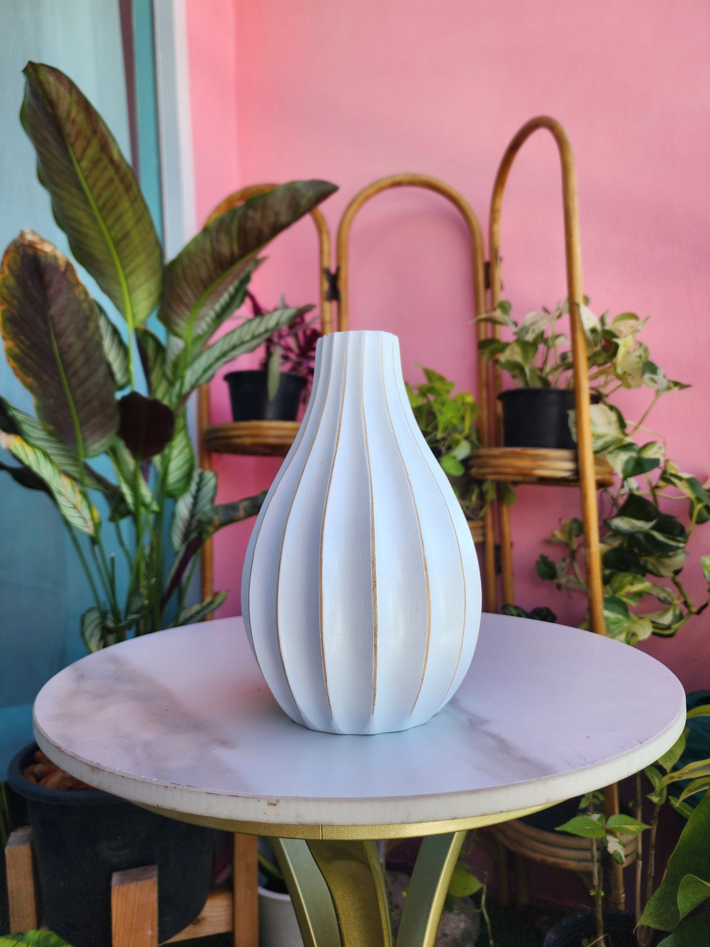 Diego Vase